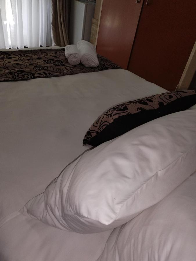 Ditsaleng Bed And Breakfast Vanderbijlpark Exterior foto